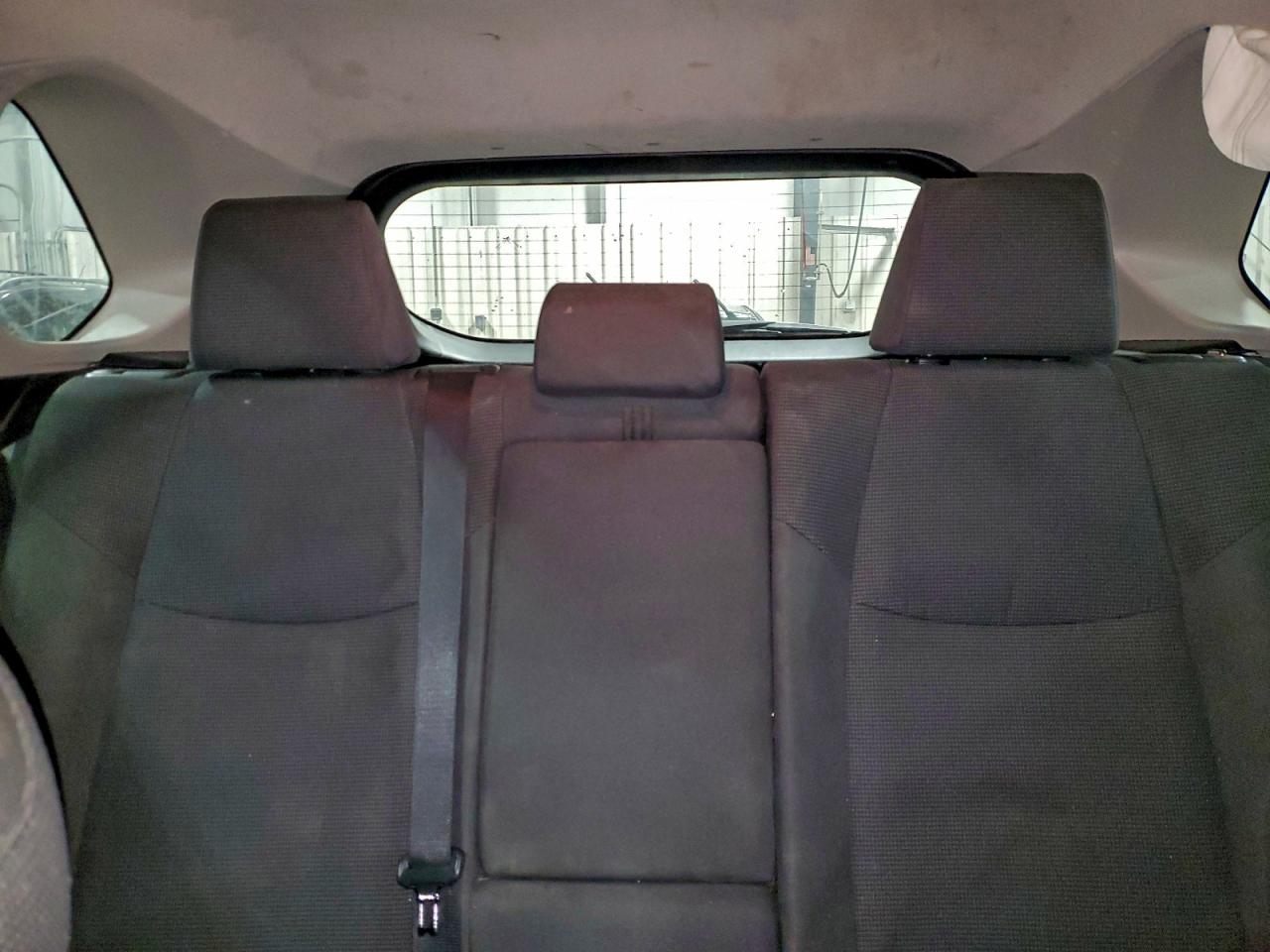 2019 TOYOTA RAV4 LE photo 19