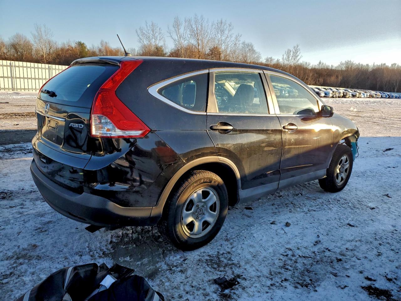 2014 HONDA CR-V LX photo 3