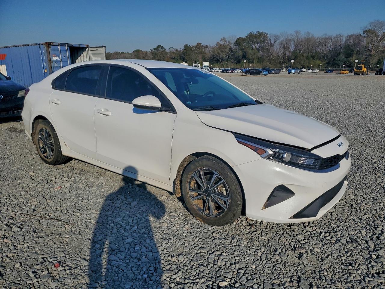 2024 KIA FORTE LX photo 4