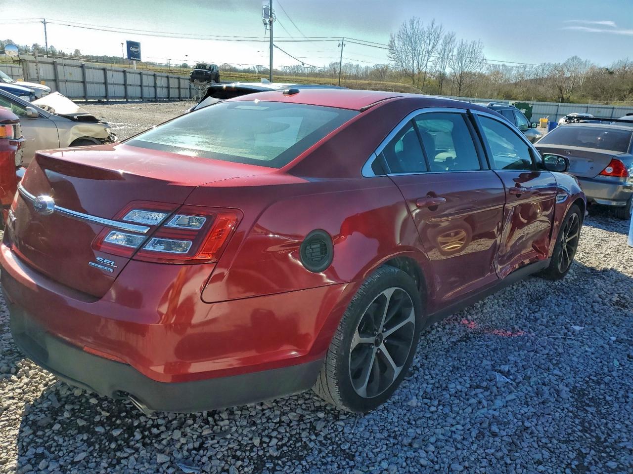 2016 FORD TAURUS SEL photo 3