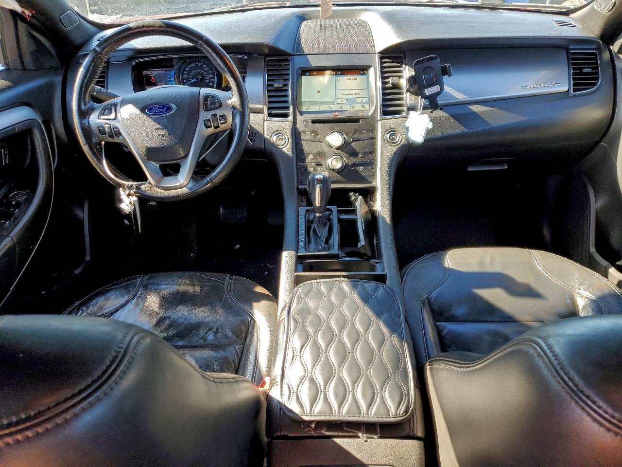 2016 FORD TAURUS SEL photo 8