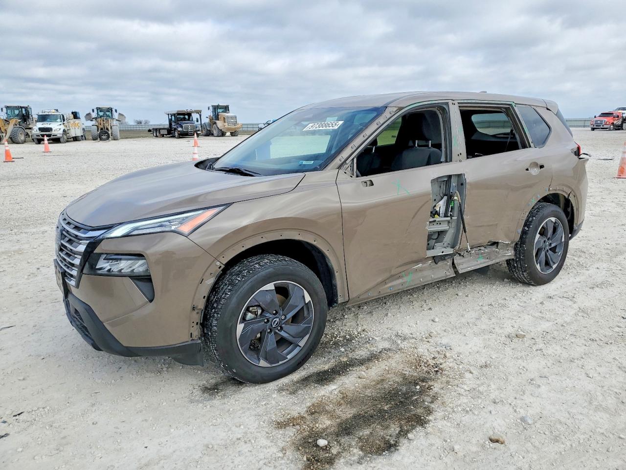 2024 NISSAN ROGUE