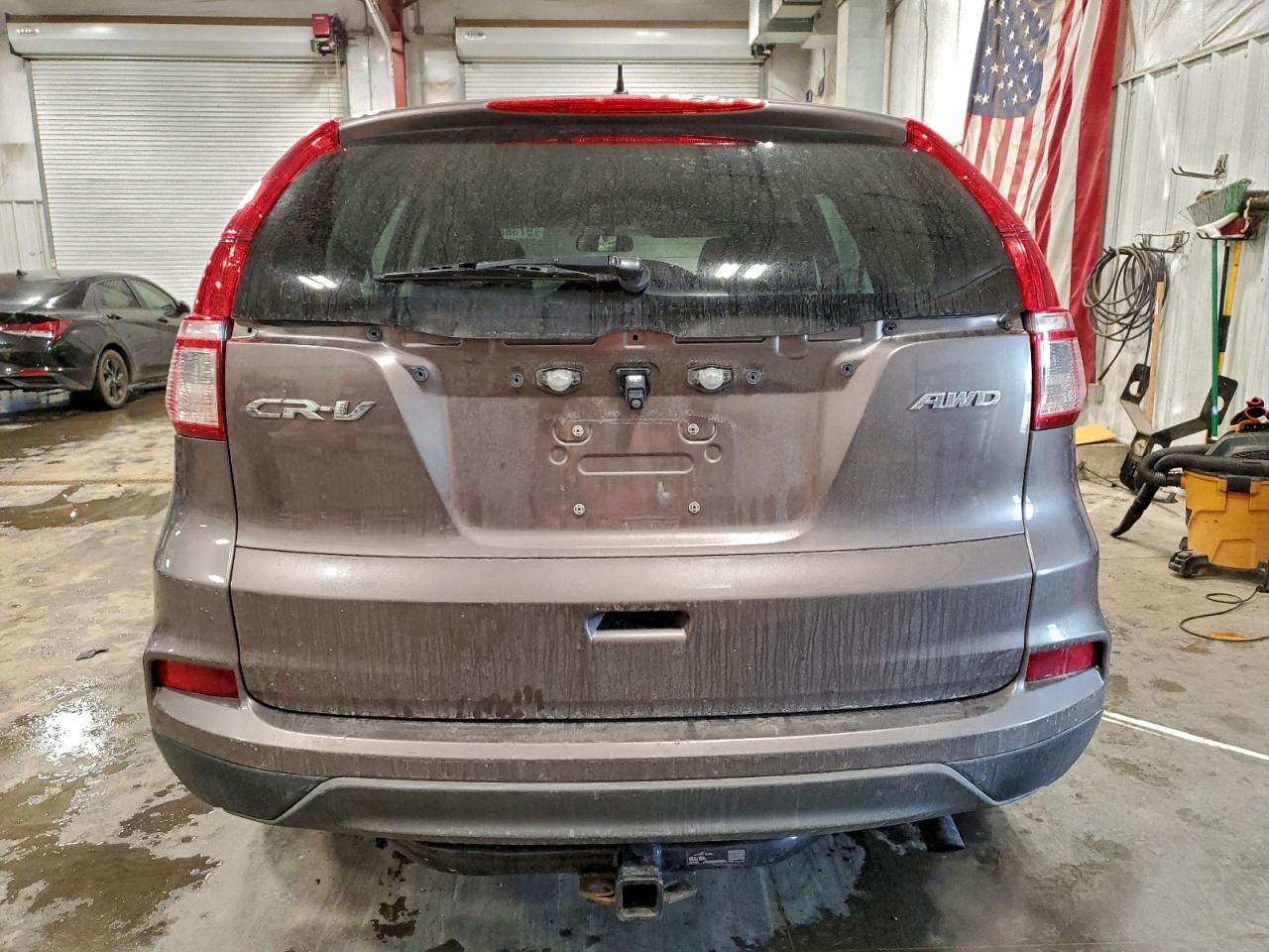 2015 HONDA CR-V LX photo 6