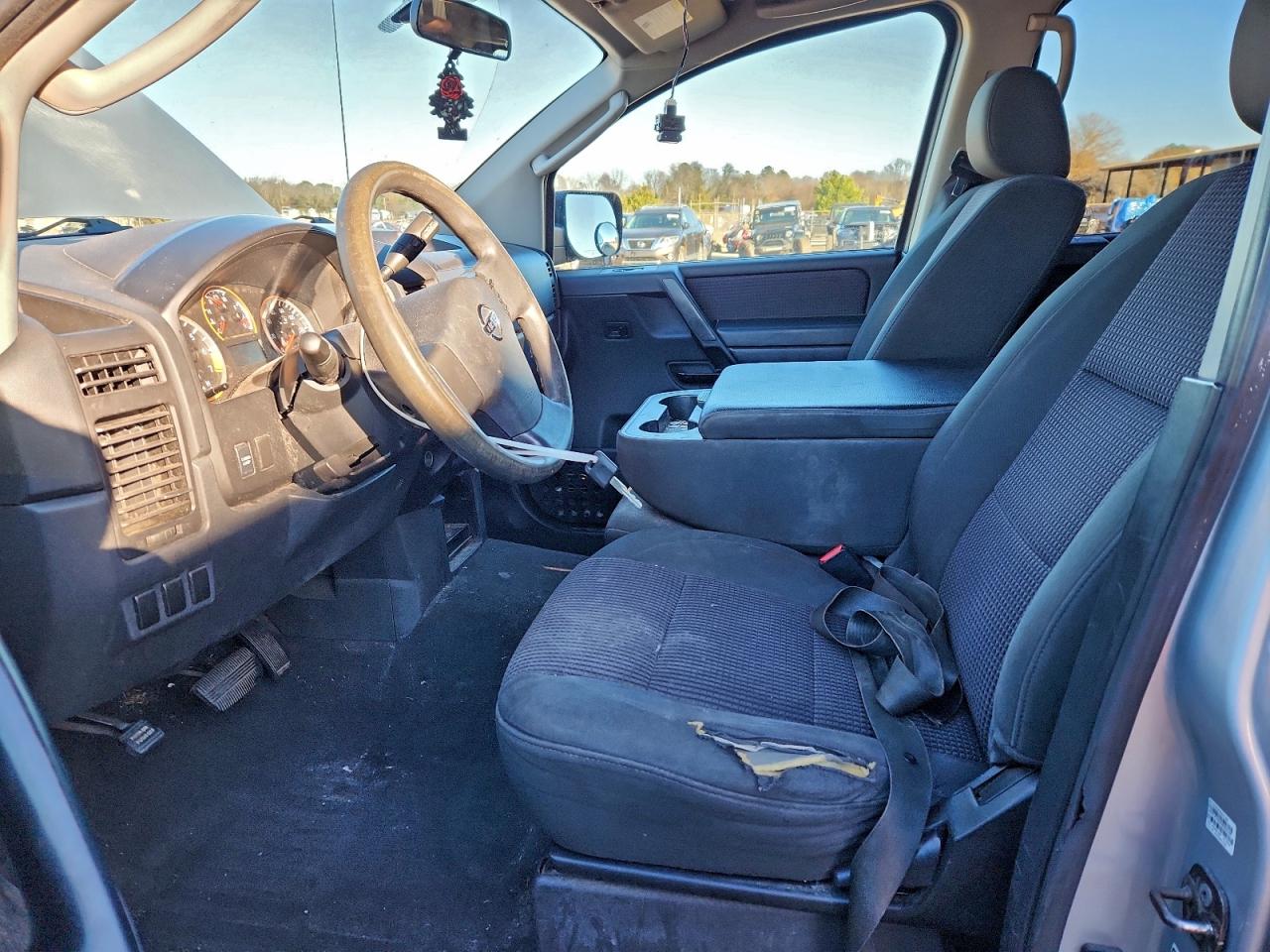 2009 NISSAN TITAN XE photo 7