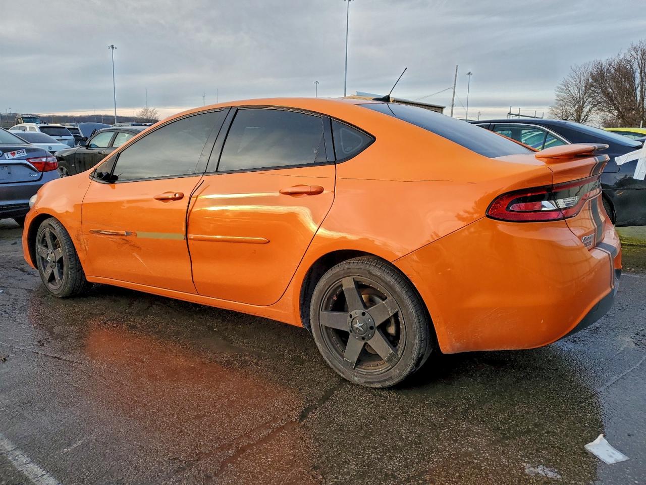 2013 DODGE DART SXT photo 2