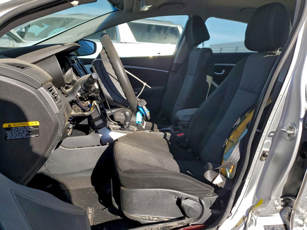 2016 HYUNDAI ELANTRA GT photo 7