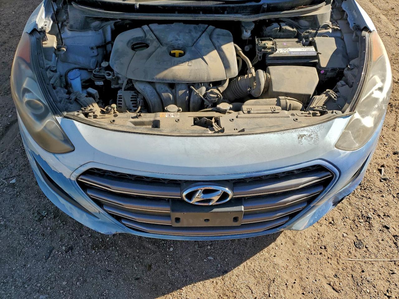 2016 HYUNDAI ELANTRA GT photo 11