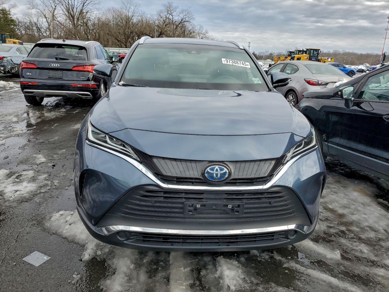 2021 TOYOTA VENZA LE photo 5