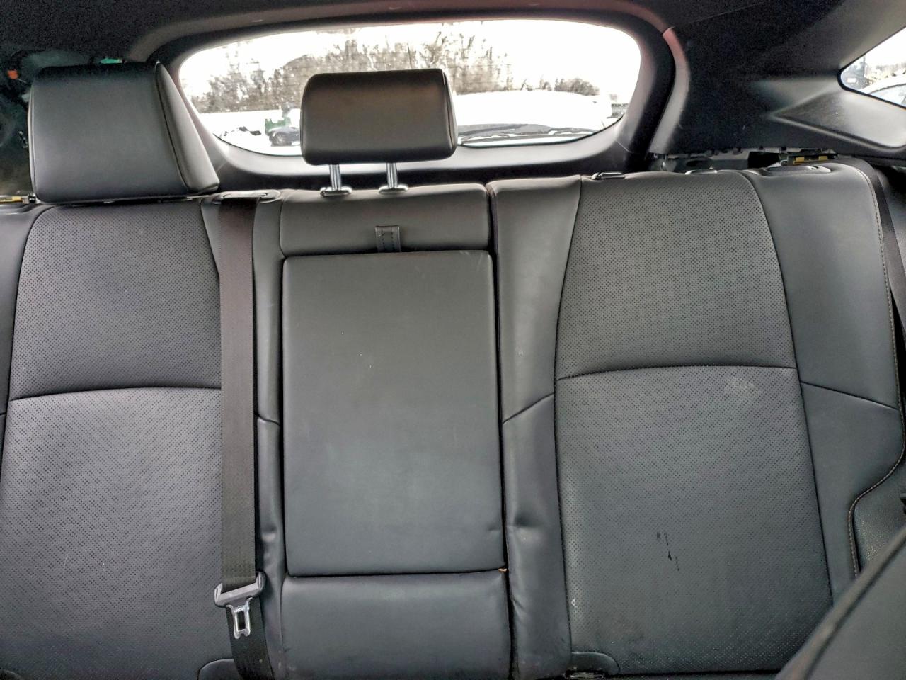 2021 TOYOTA VENZA LE photo 10