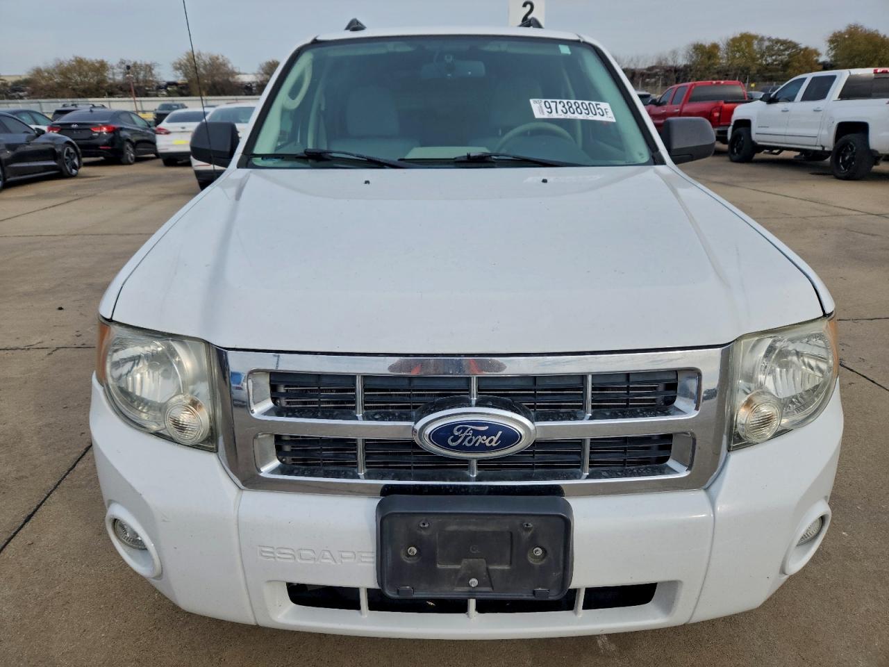 2011 FORD ESCAPE XLT photo 5