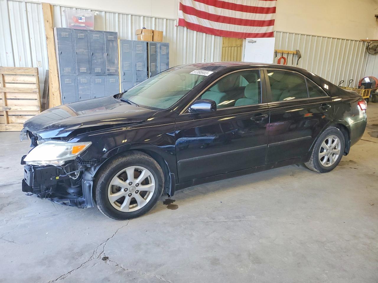 2011 TOYOTA CAMRY