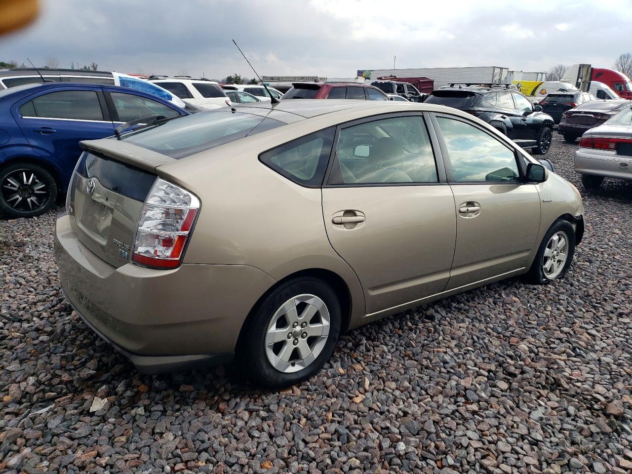 2007 TOYOTA PRIUS photo 3