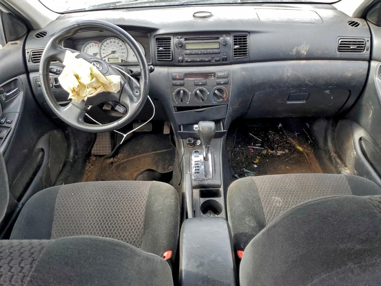 2006 TOYOTA COROLLA CE photo 8