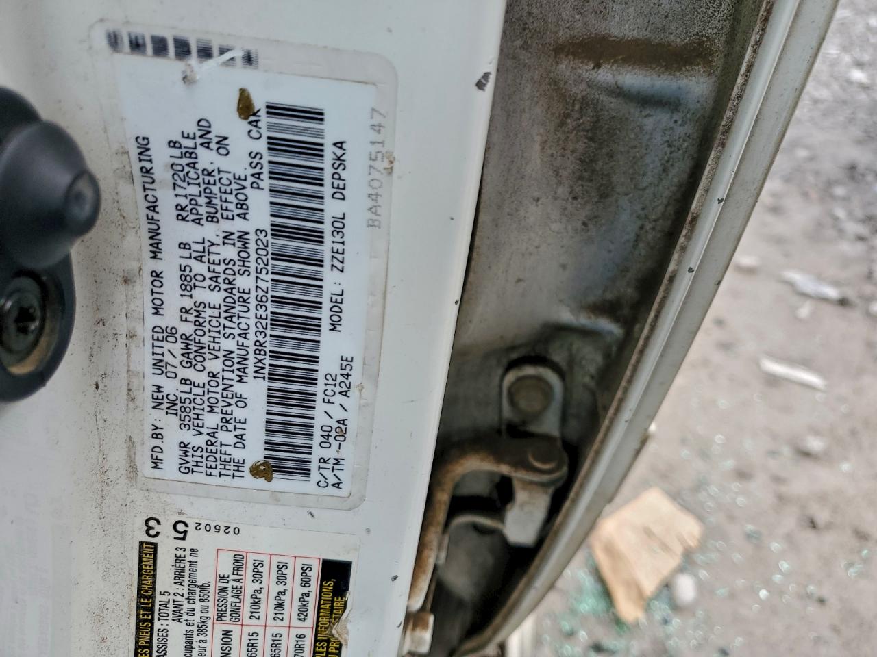 2006 TOYOTA COROLLA CE photo 12