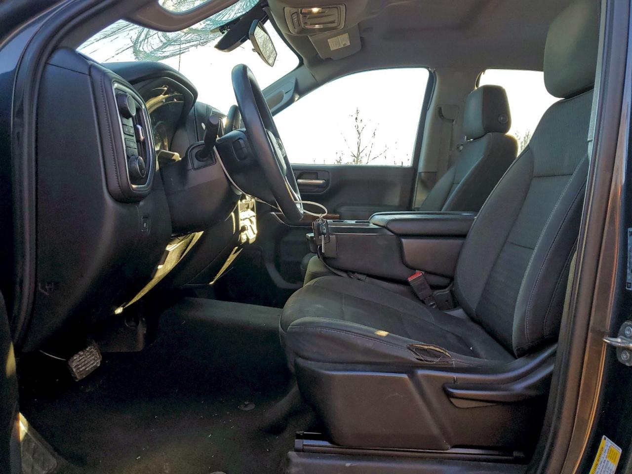 2019 CHEVROLET SILVERADO K1500 LT photo 19