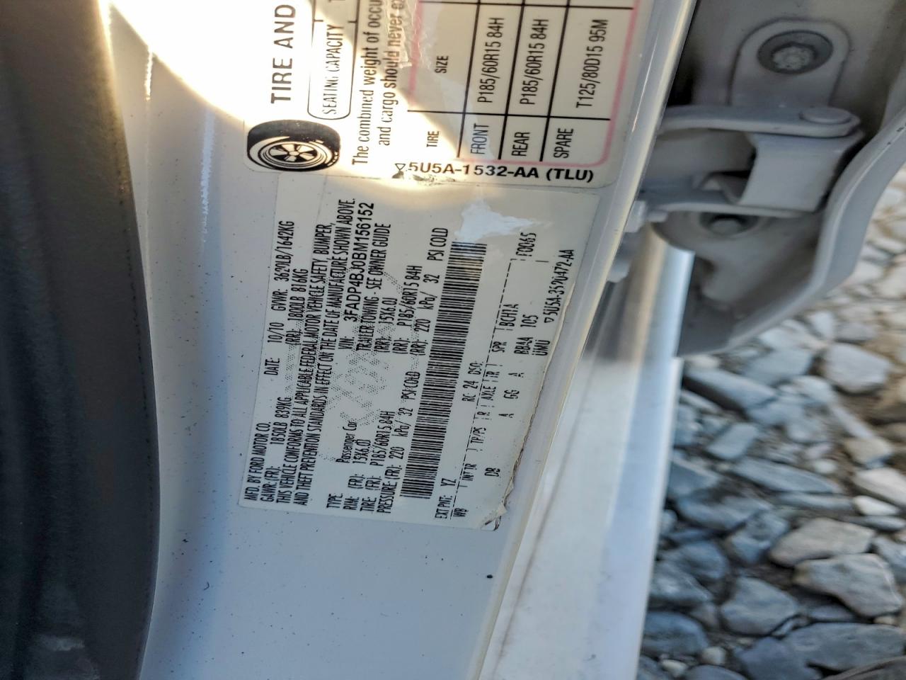 2011 FORD FIESTA SE photo 12