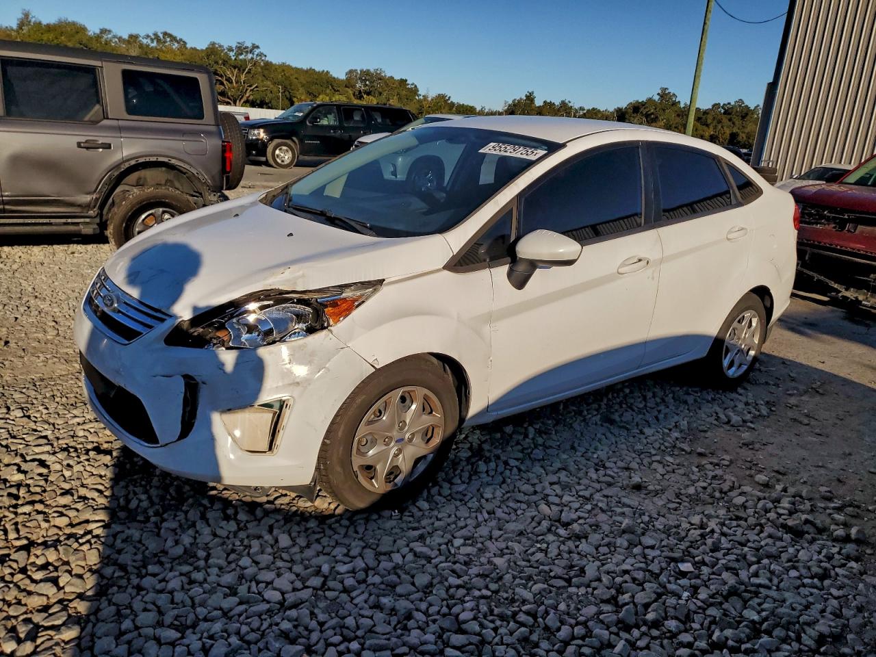 2011 FORD FIESTA