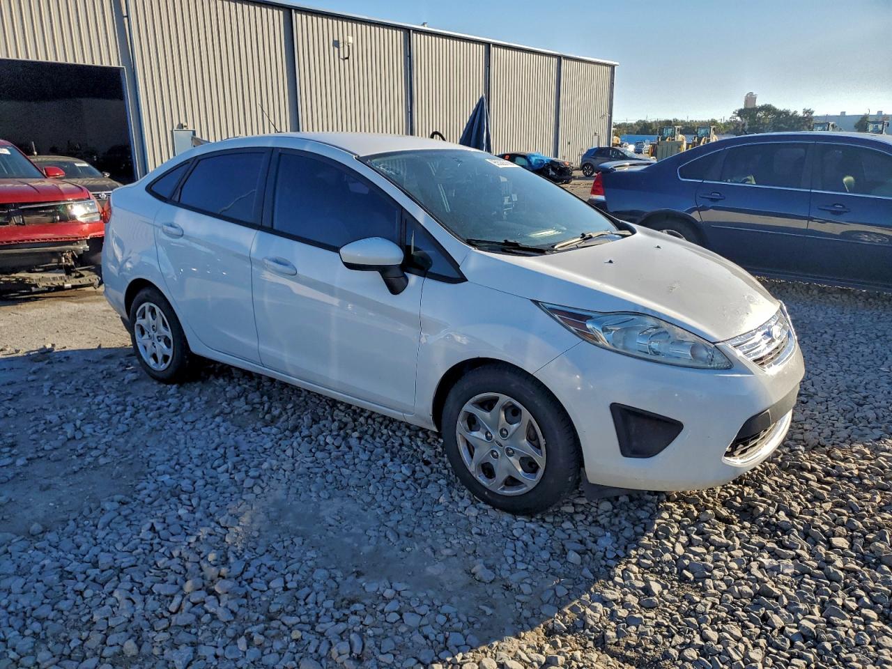 2011 FORD FIESTA SE photo 4