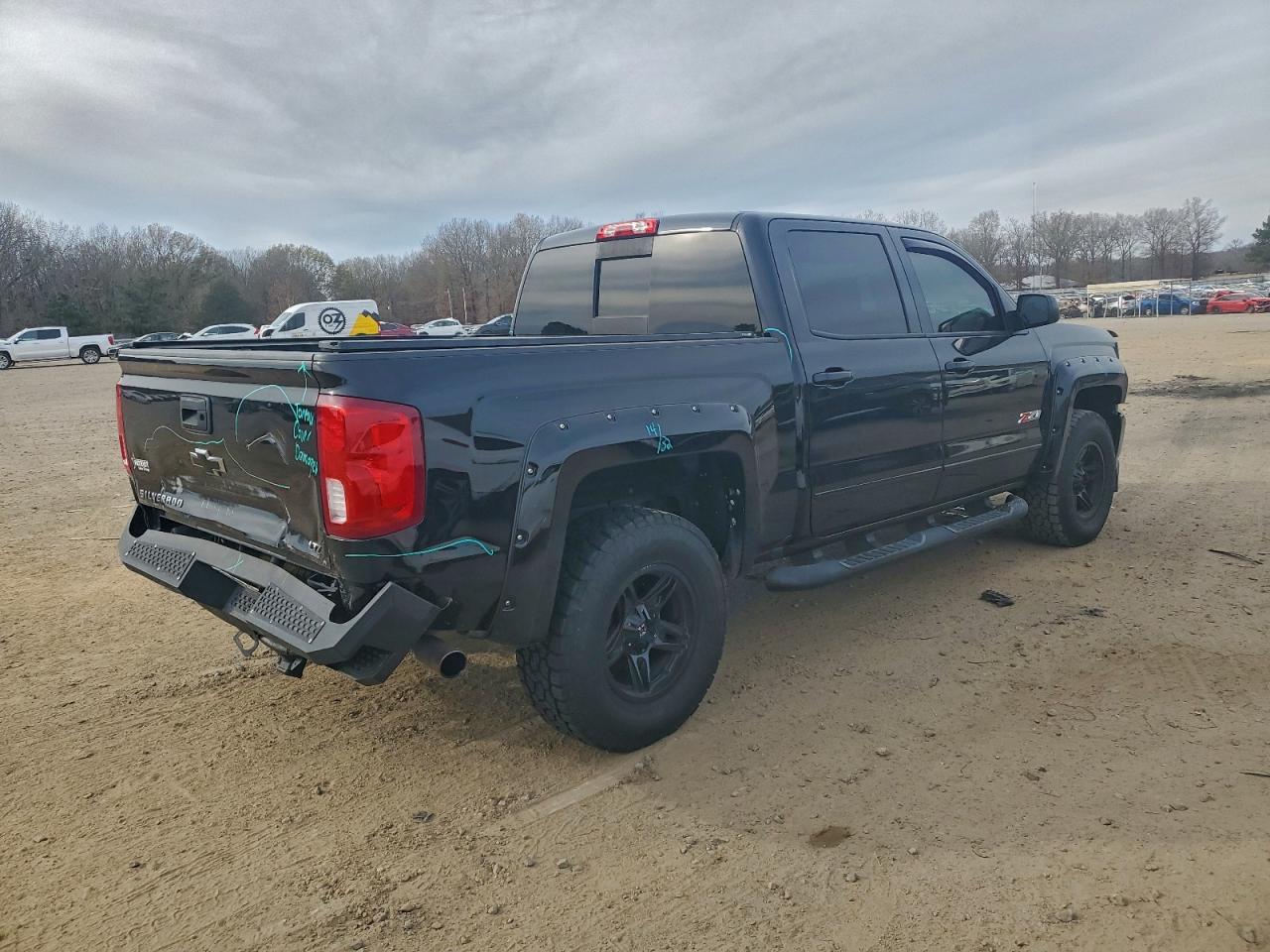 2016 CHEVROLET SILVERADO K1500 LTZ photo 3