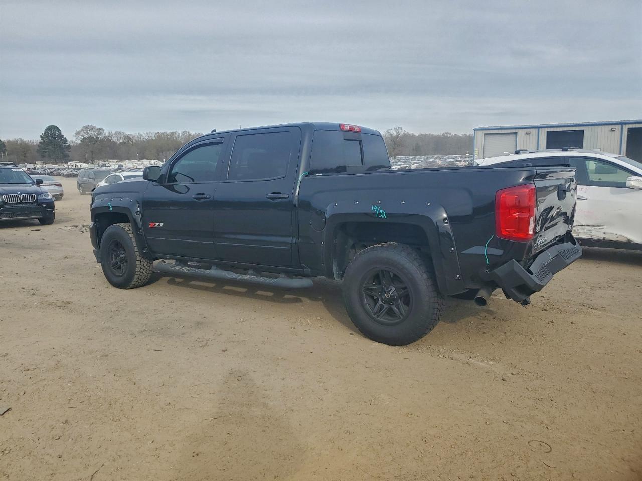 2016 CHEVROLET SILVERADO K1500 LTZ photo 2