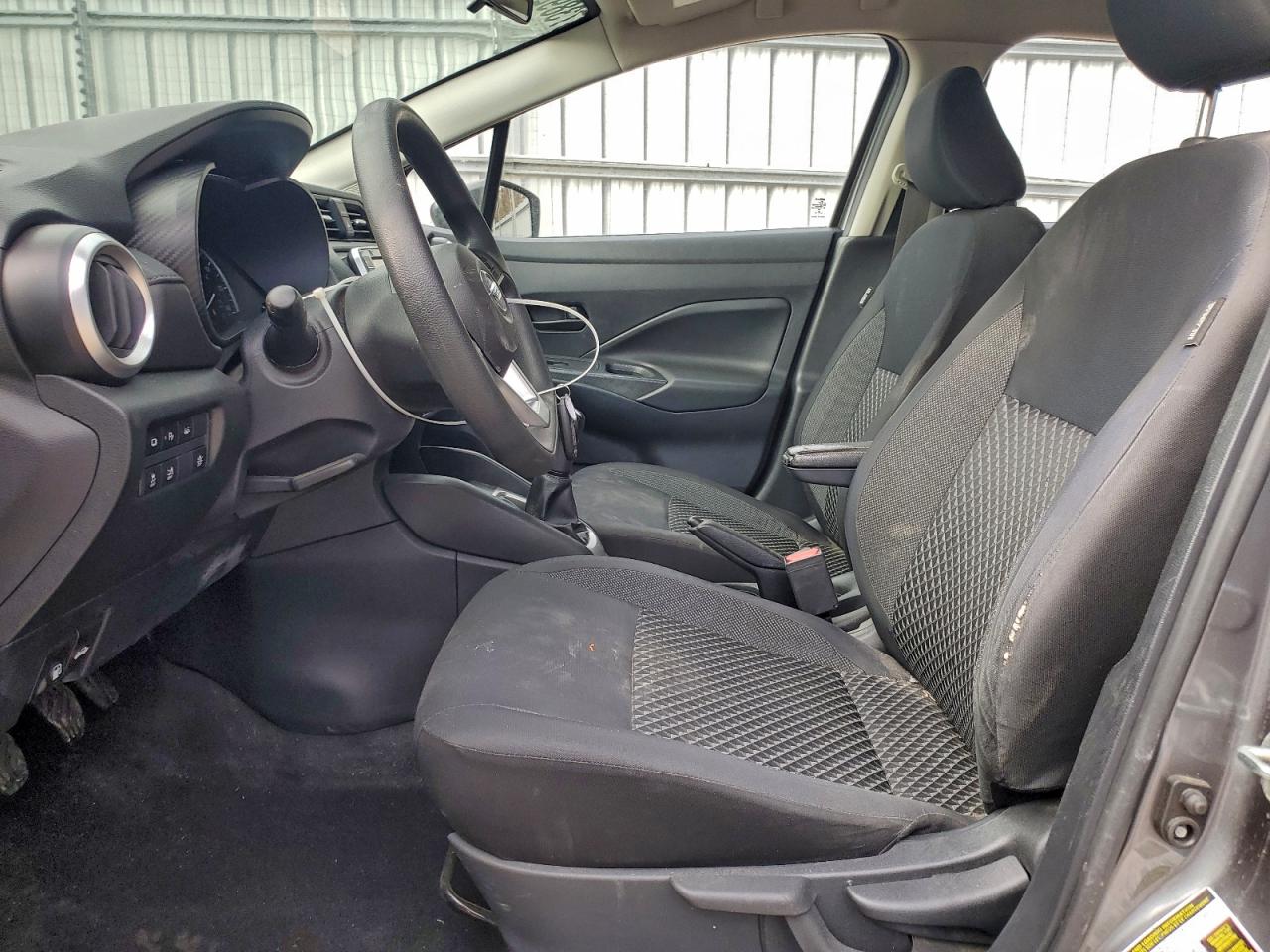 2020 NISSAN VERSA S photo 7