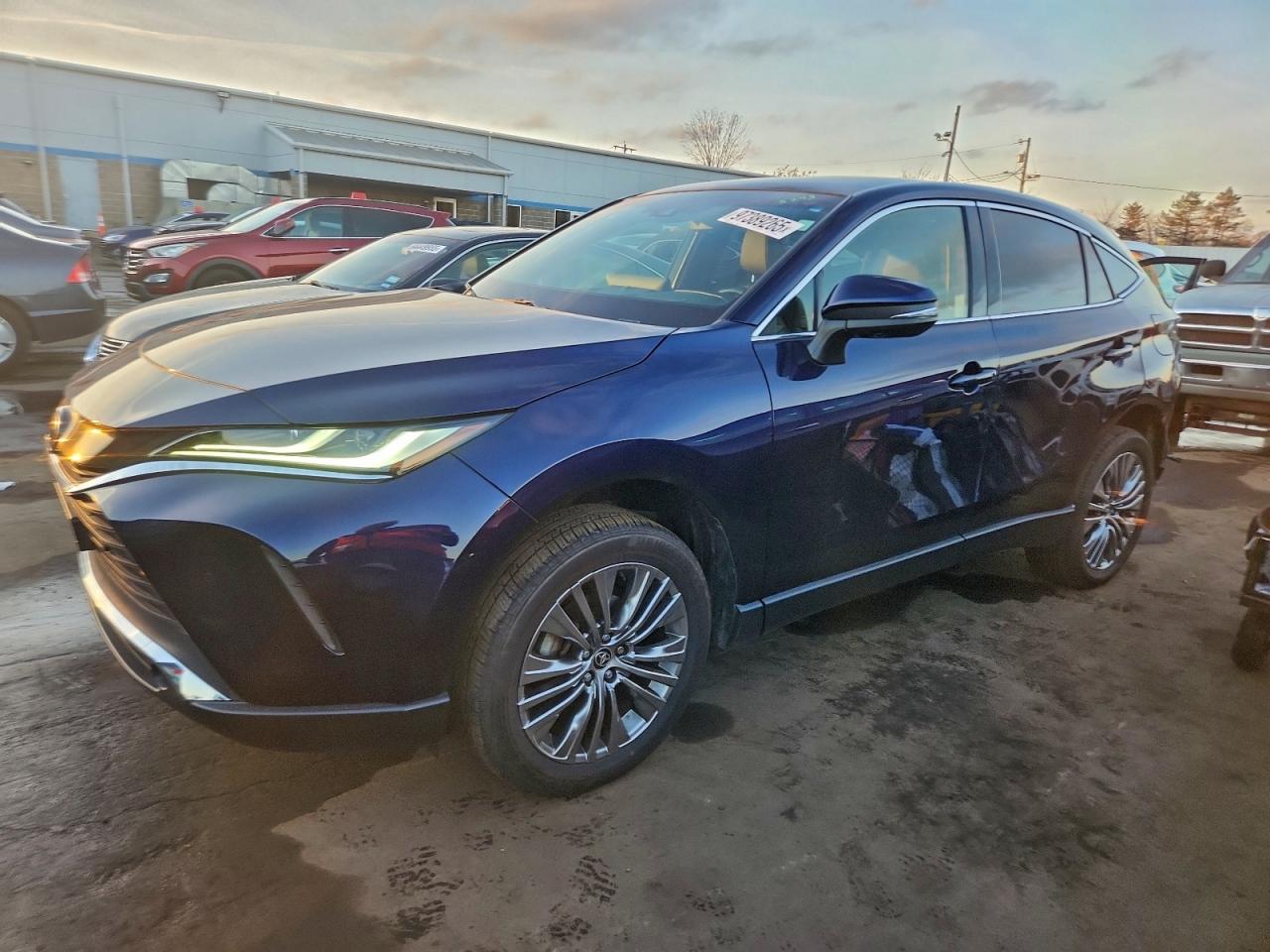 2022 TOYOTA VENZA