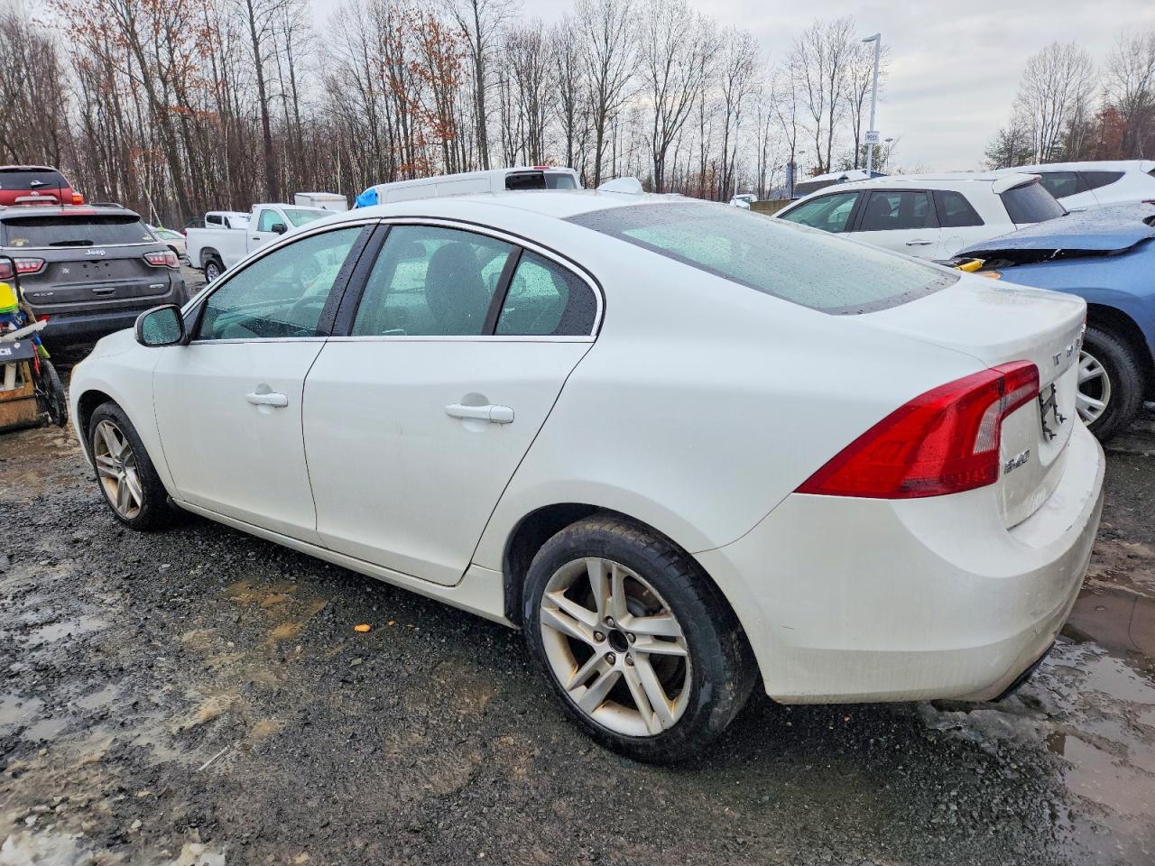 2014 VOLVO S60 T5 photo 2