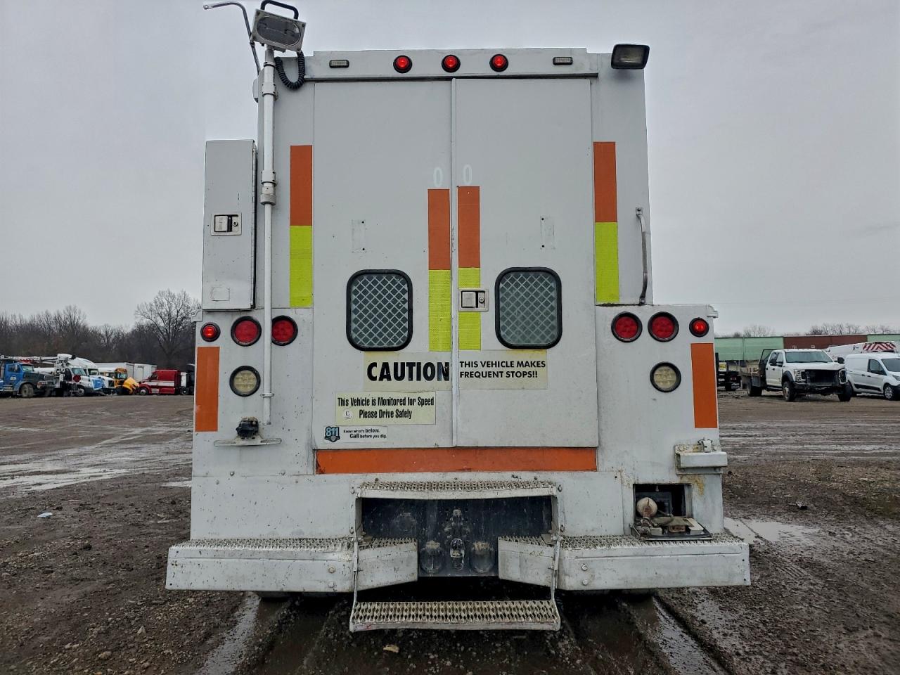 2011 FORD F550 SUPER DUTY UTILITY / SERVICE TRUCK photo 16