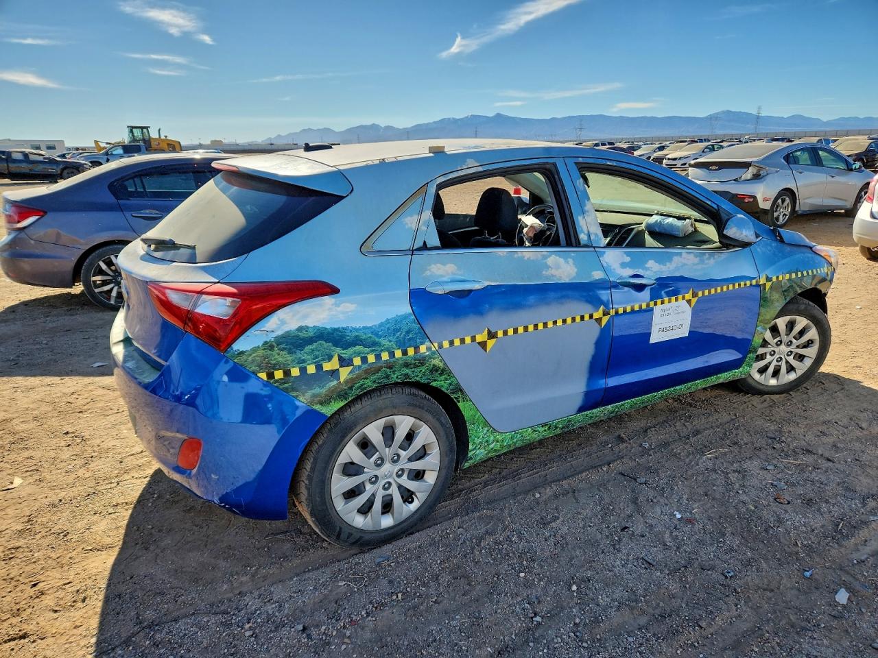 2017 HYUNDAI ELANTRA GT photo 5