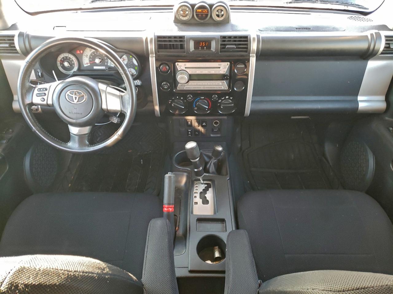 2007 TOYOTA FJ CRUISER photo 8