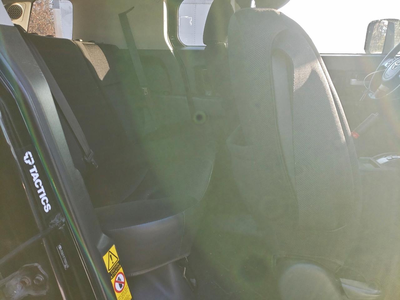 2007 TOYOTA FJ CRUISER photo 11