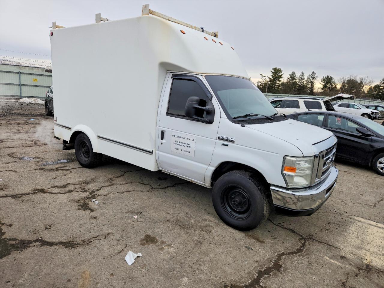 2009 FORD ECONOLINE E350 SUPER DUTY CUTAWAY VAN photo 4