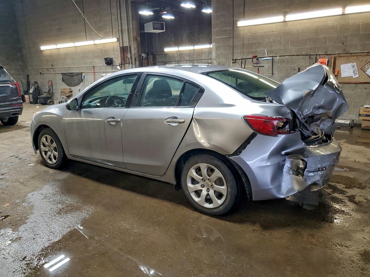 2013 MAZDA 3 I photo 2