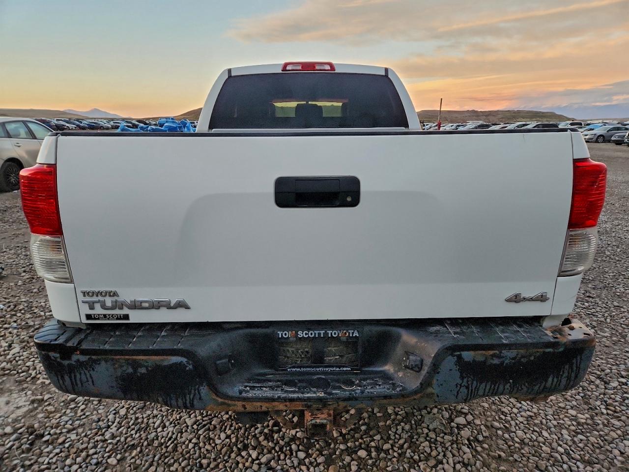 2010 TOYOTA TUNDRA DOUBLE CAB SR5 photo 6