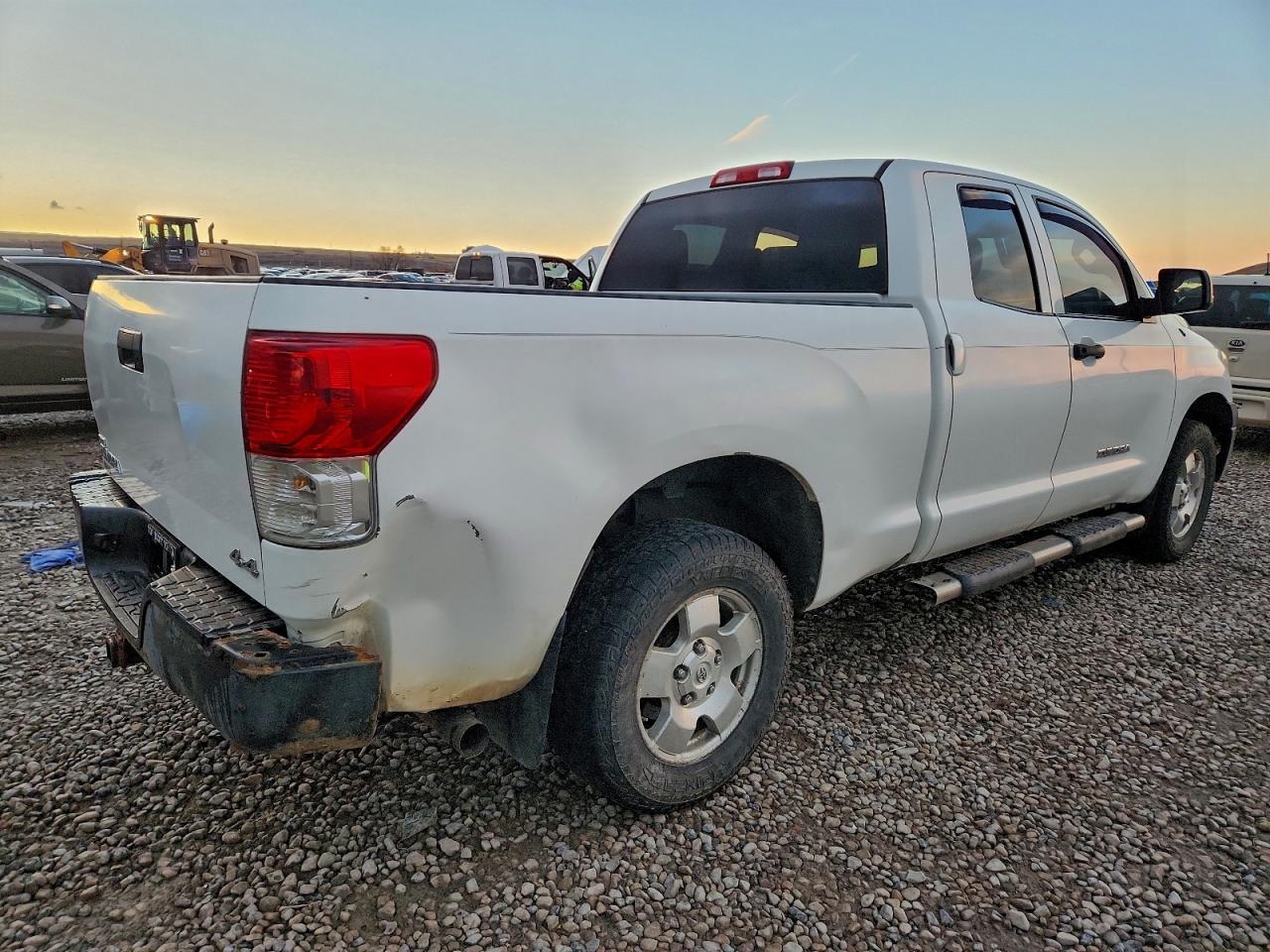 2010 TOYOTA TUNDRA DOUBLE CAB SR5 photo 3