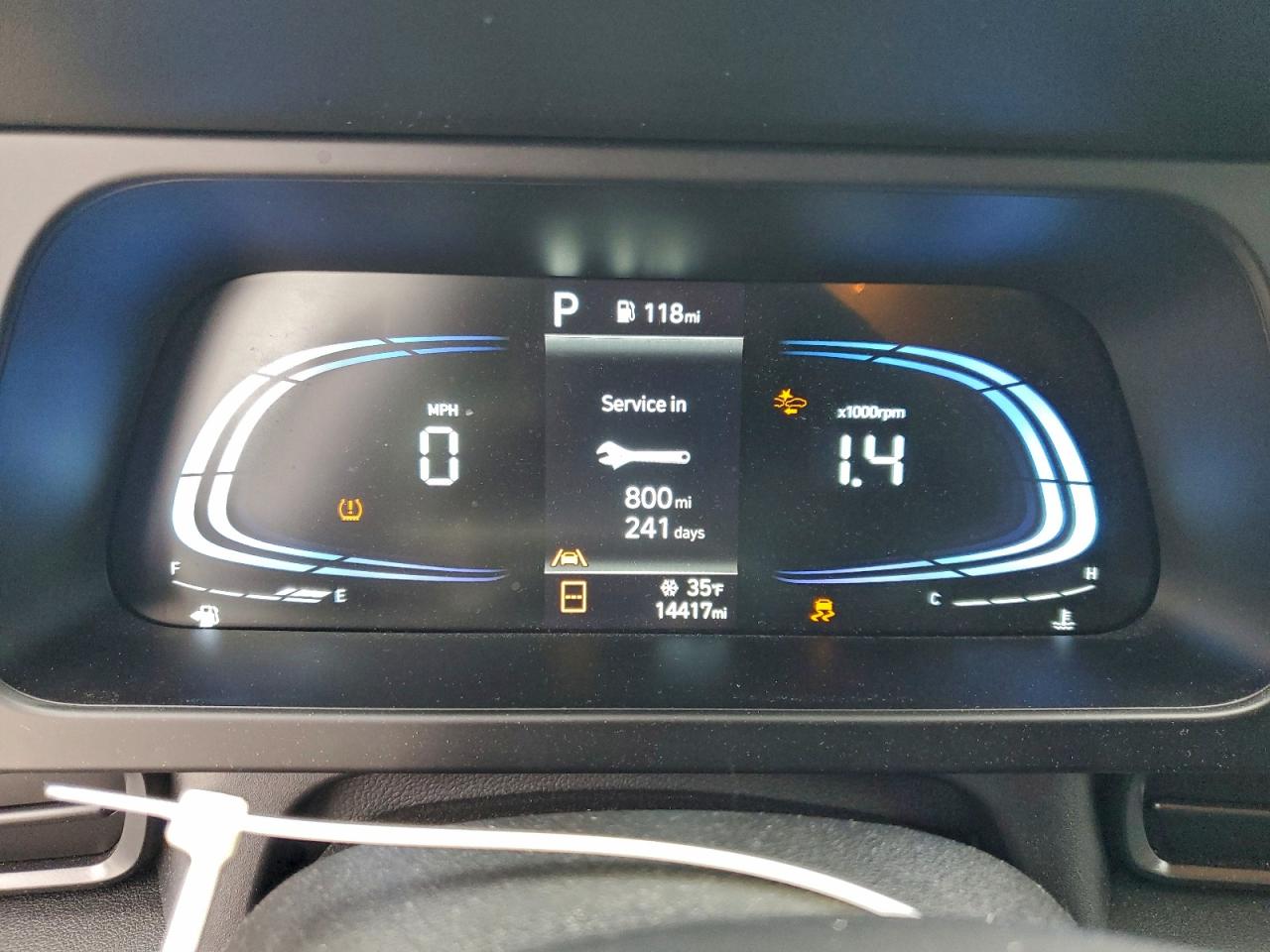 2025 HYUNDAI ELANTRA SEL SPORT photo 17