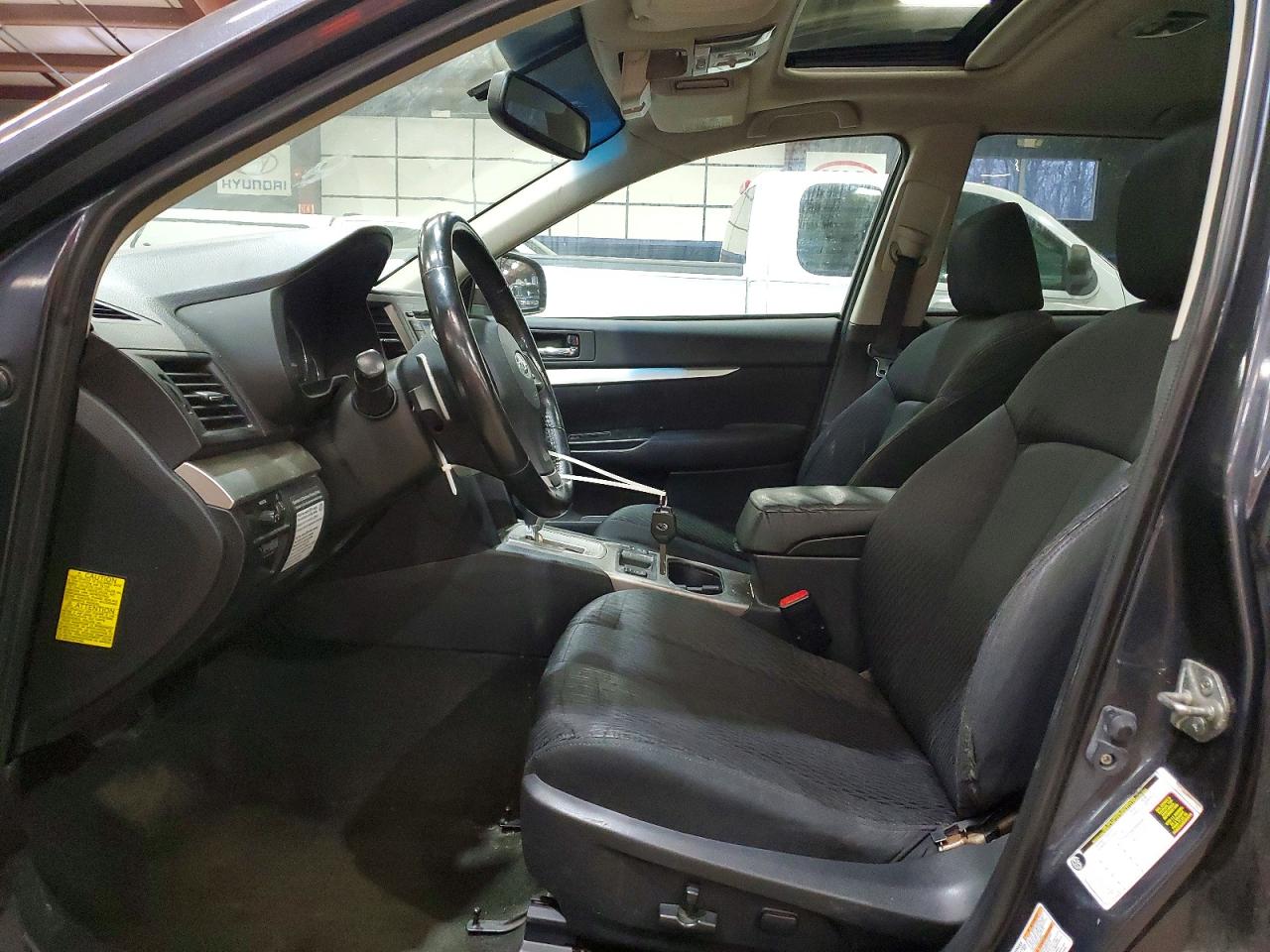 2012 SUBARU OUTBACK 2.5I PREMIUM photo 7