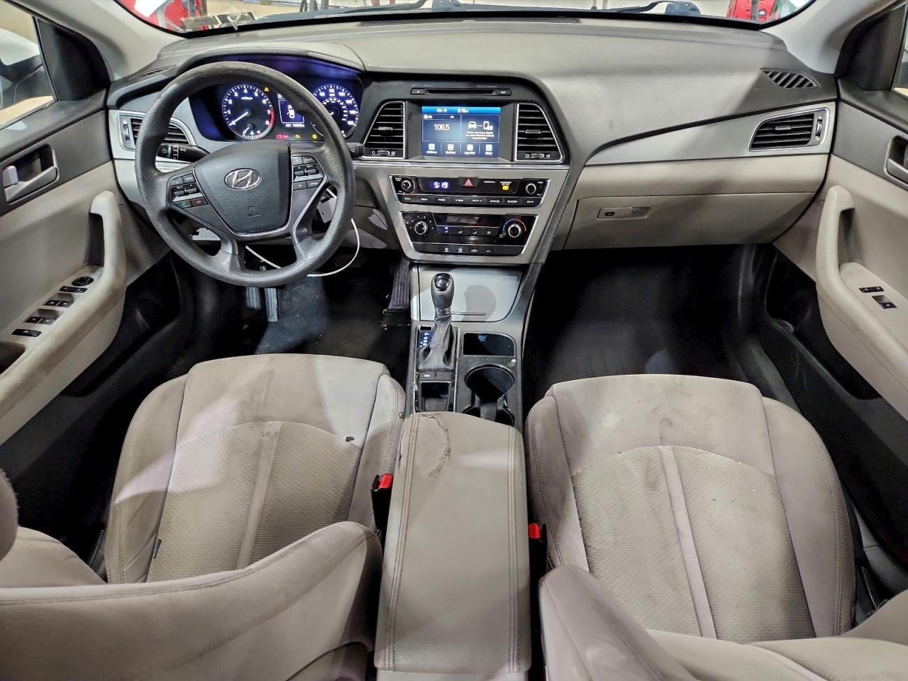 2016 HYUNDAI SONATA SE photo 8
