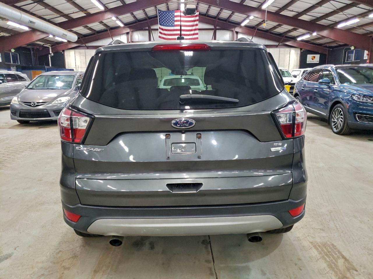 2018 FORD ESCAPE SE photo 16