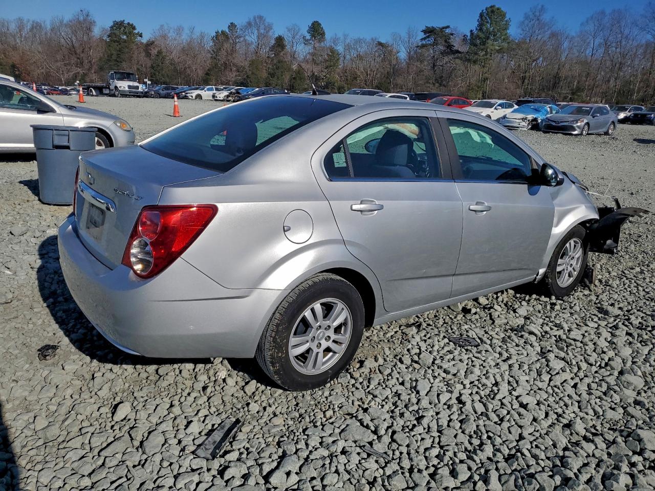 2014 CHEVROLET SONIC LT photo 3