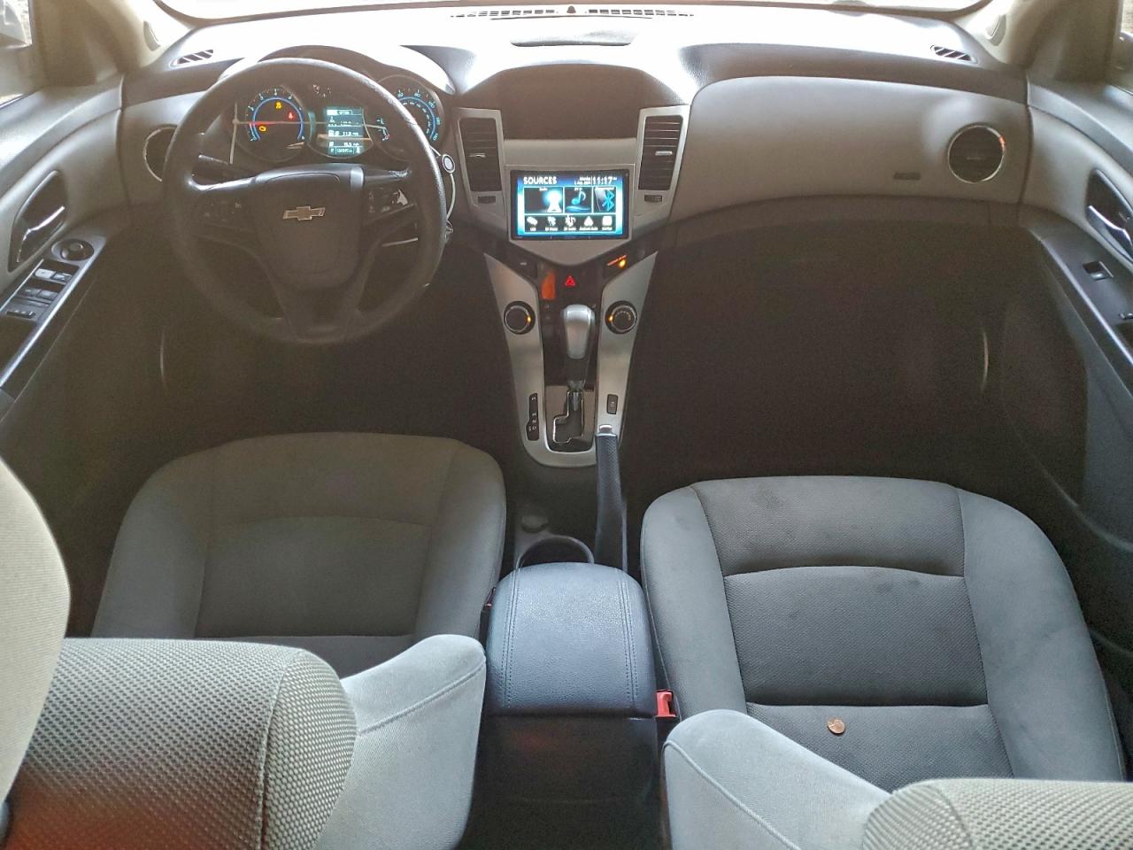 2015 CHEVROLET CRUZE LT photo 8