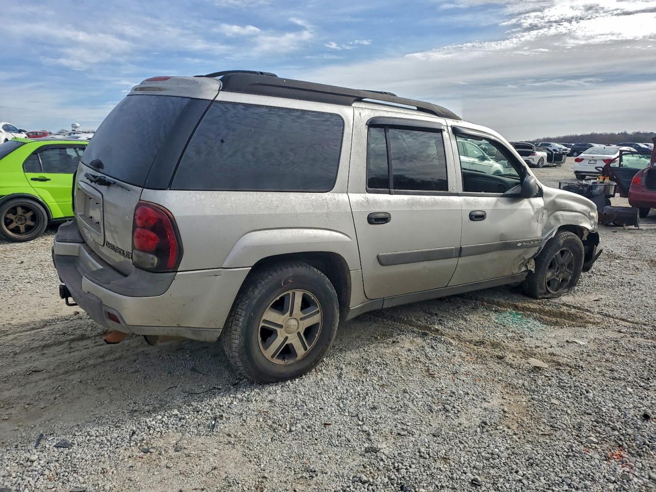 2004 CHEVROLET TRAILBLAZER EXT LS photo 3