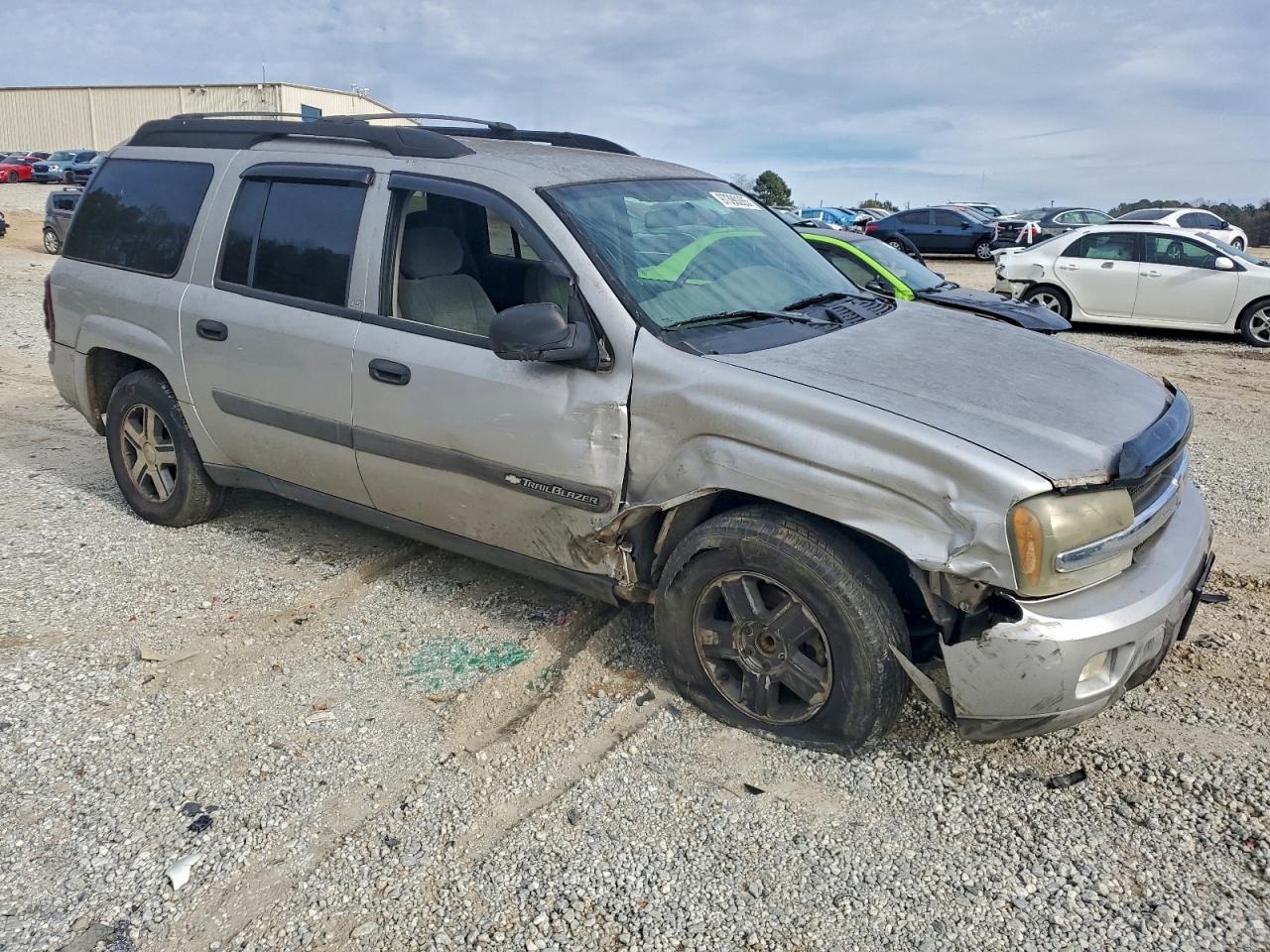 2004 CHEVROLET TRAILBLAZER EXT LS photo 4