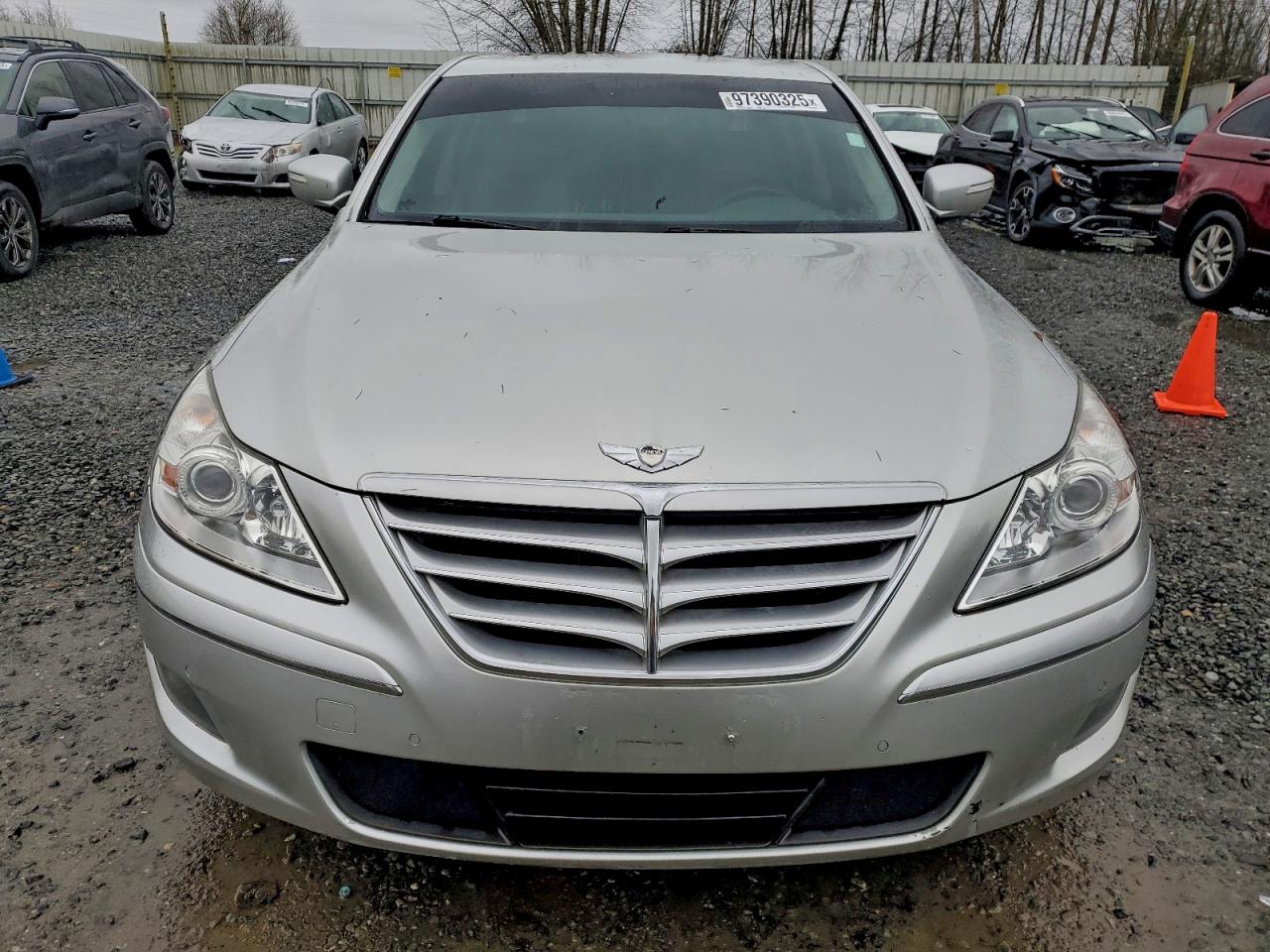 2010 HYUNDAI GENESIS 3.8L photo 5
