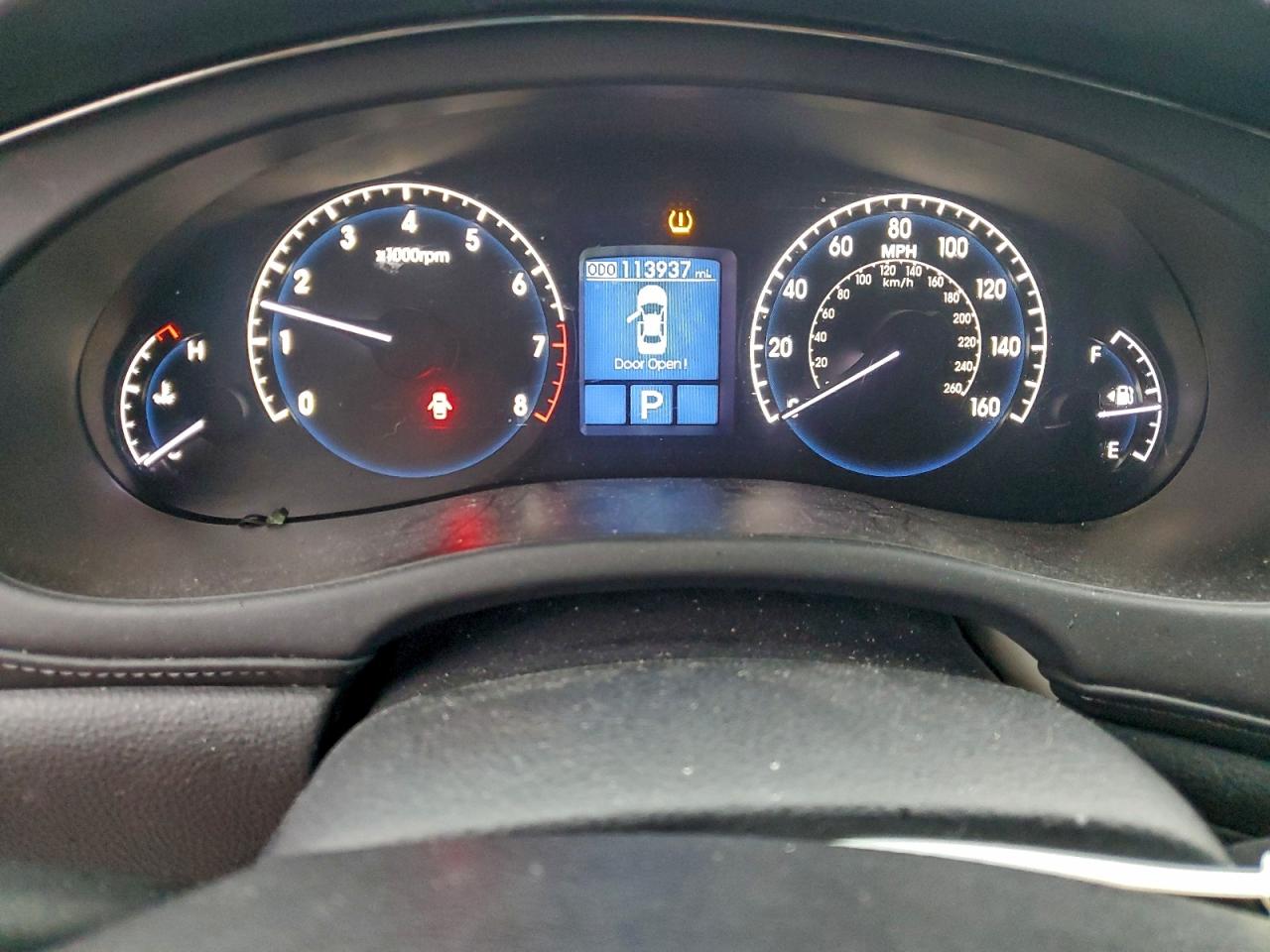 2010 HYUNDAI GENESIS 3.8L photo 9