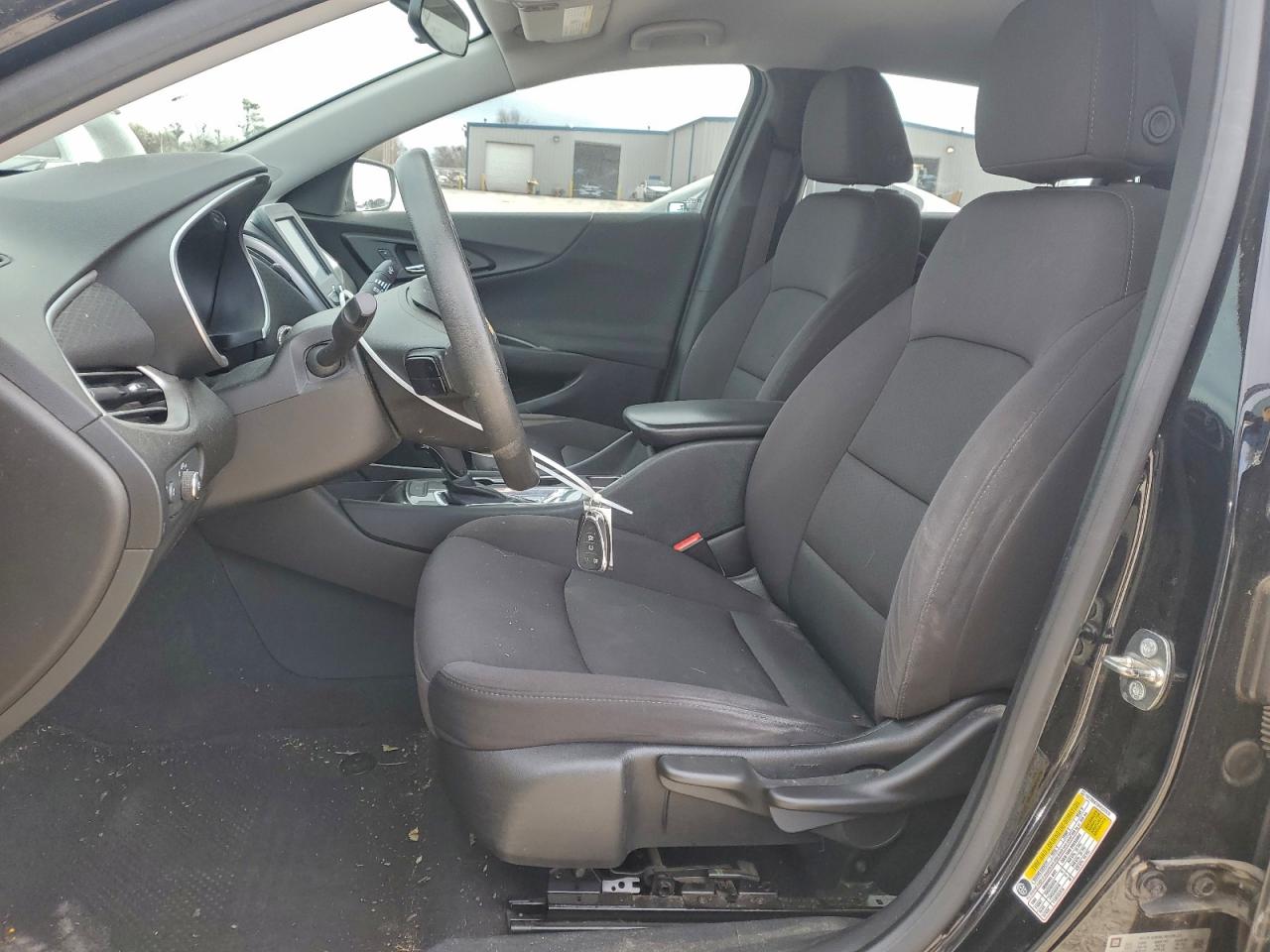 2017 CHEVROLET MALIBU LS photo 7