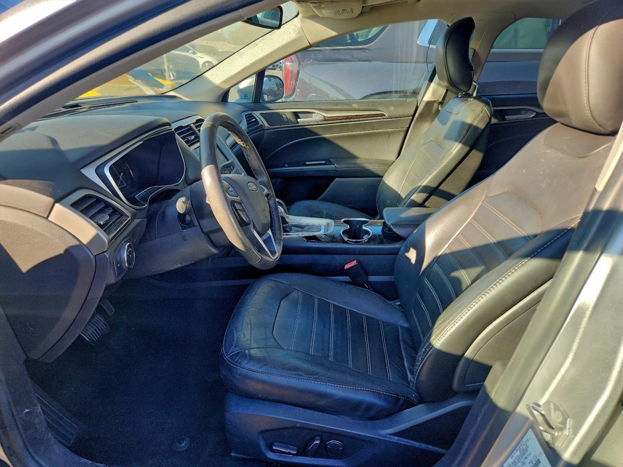 2014 FORD FUSION SE photo 7