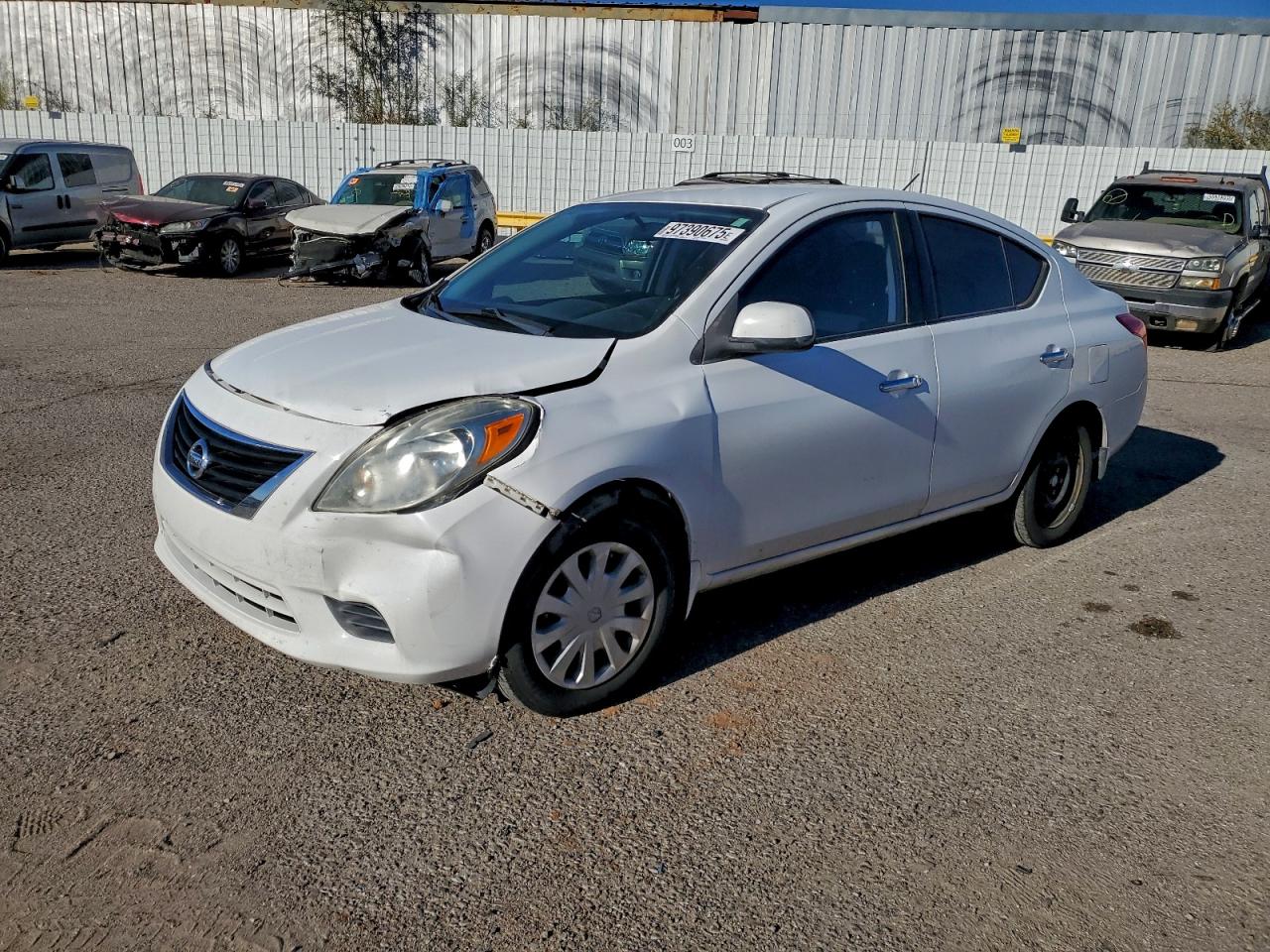 2012 NISSAN VERSA