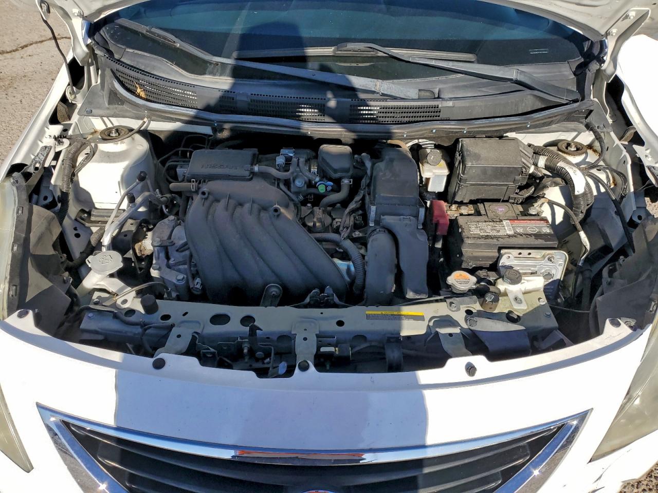 2012 NISSAN VERSA S photo 11
