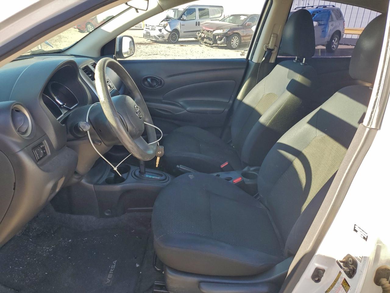 2012 NISSAN VERSA S photo 7
